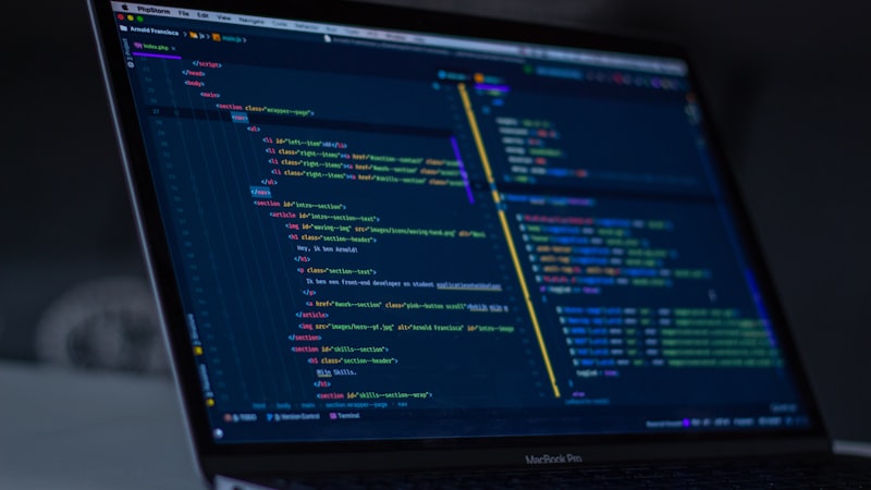 2026 Agentic Coding Trends: Software Development Shifts to 'Human Directs, Agents Execute'